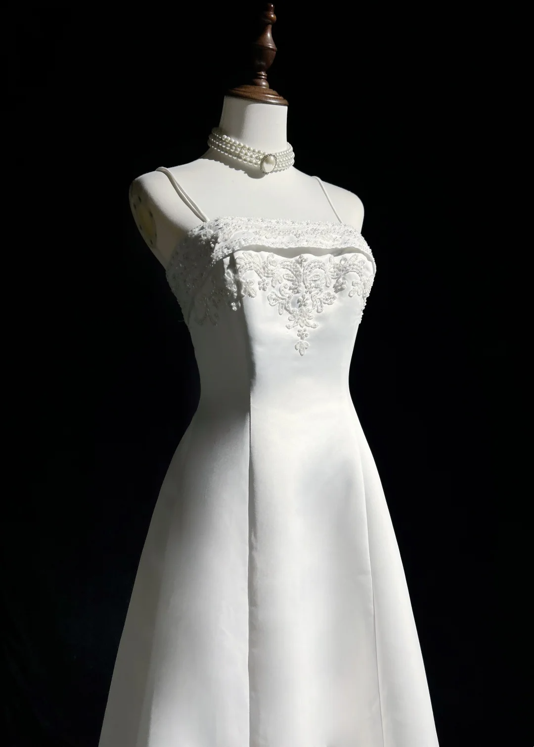 Vintage A line Spaghetti Straps White Satin Long 1940s 1950s Wedding Dresses Elegant Bridal Gowns DH659