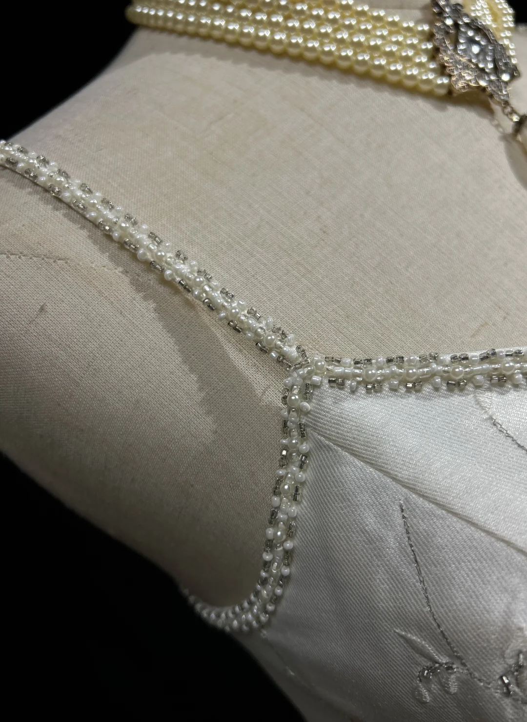 Vintage A line Spaghetti Straps White Satin Long 1940s 1950s Wedding Dresses Elegant Bridal Gowns DH664