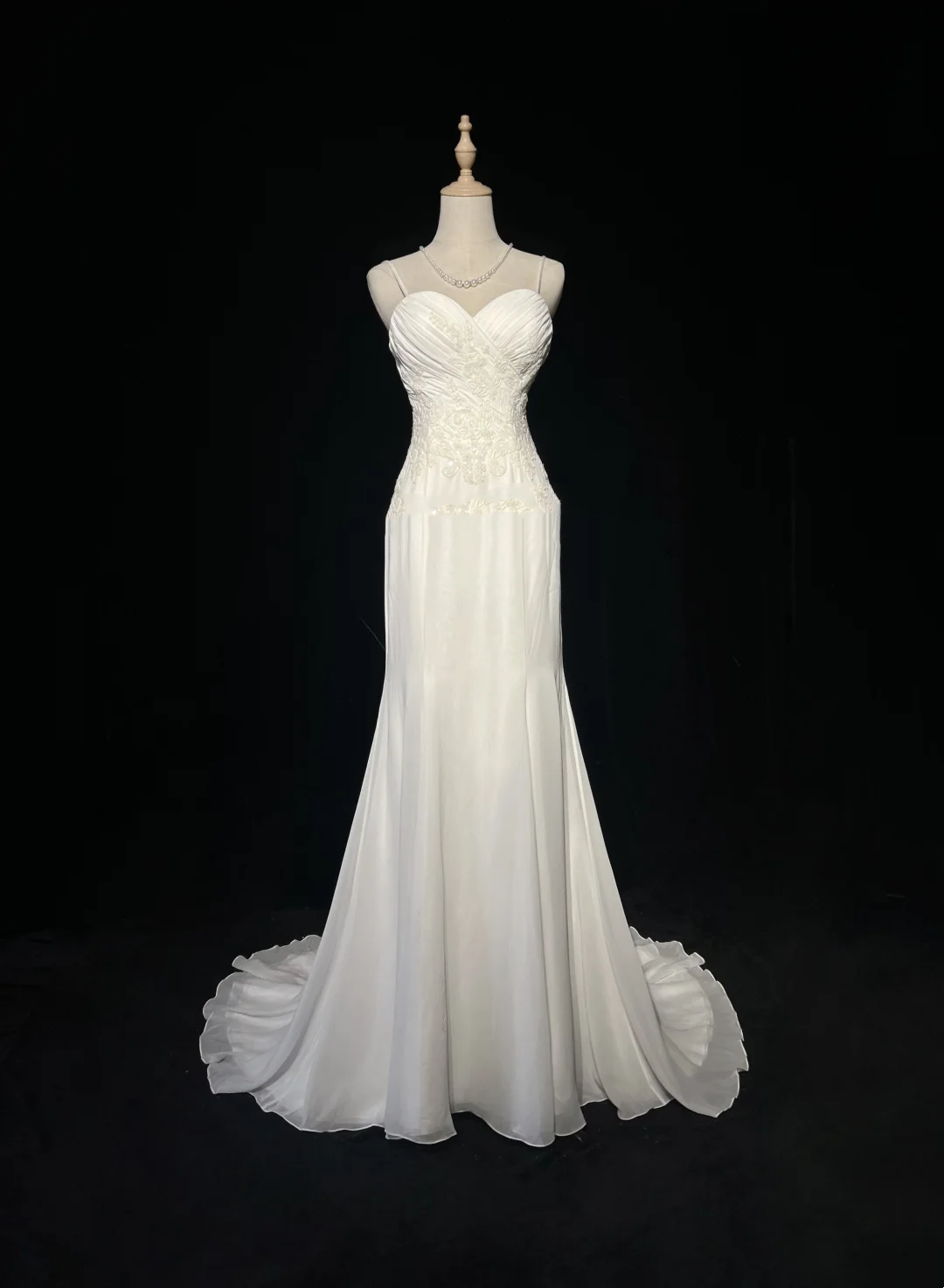 Vintage Mermaid Spaghetti Straps White Chiffon Appliques Long 1940s 1950s Wedding Dresses Elegant Bridal Gowns DH676