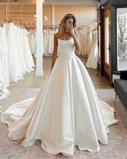 Classy Elegant Wedding Dress Ball Gown Strapless Satin Long Wedding Dresses Bridal Gowns DH735