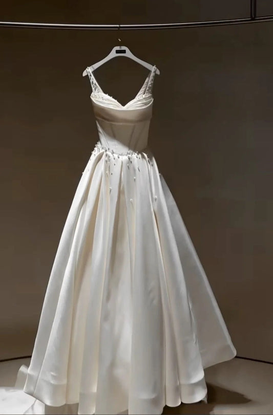Unique Wedding Dress Ball Gown Straps Neck Satin Long Wedding Dresses Bridal Gowns Elegant Brides Gown DH732