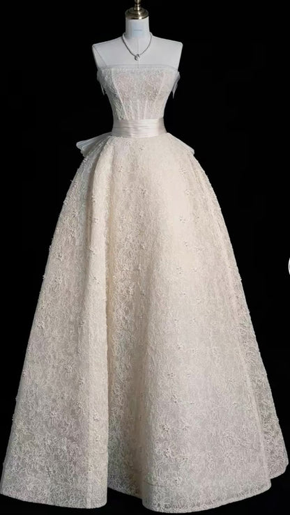 Unique Wedding Dress Ball Gown Strapless Neck Lace Long Wedding Dresses Bridal Gowns Elegant Brides Gown DH741