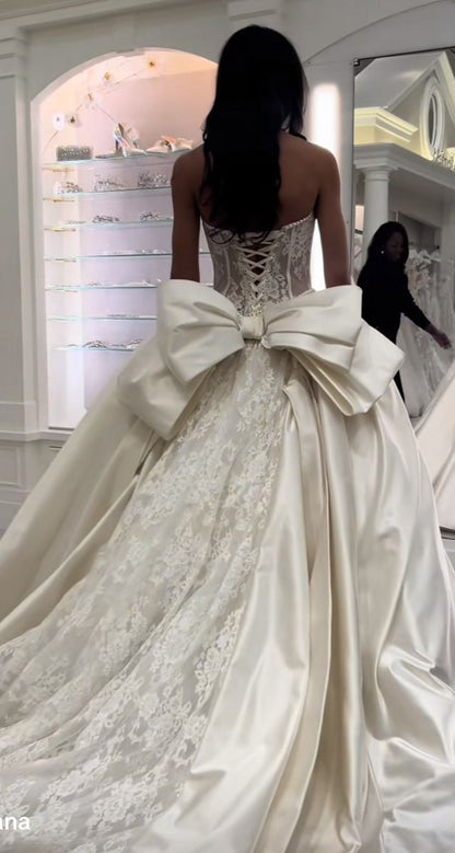 Ethereal Wedding Dress Ball Gown Strapless Lace Long White Wedding Dresses Bridal Gowns DH857