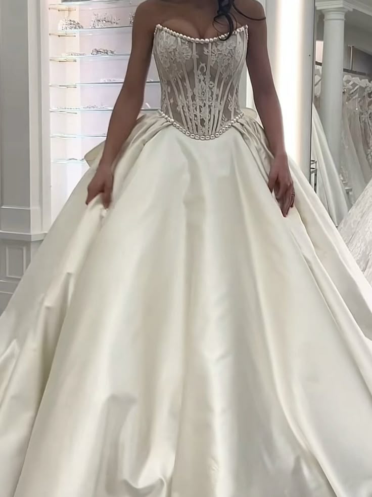 Ethereal Wedding Dress Ball Gown Strapless Lace Long White Wedding Dresses Bridal Gowns DH857