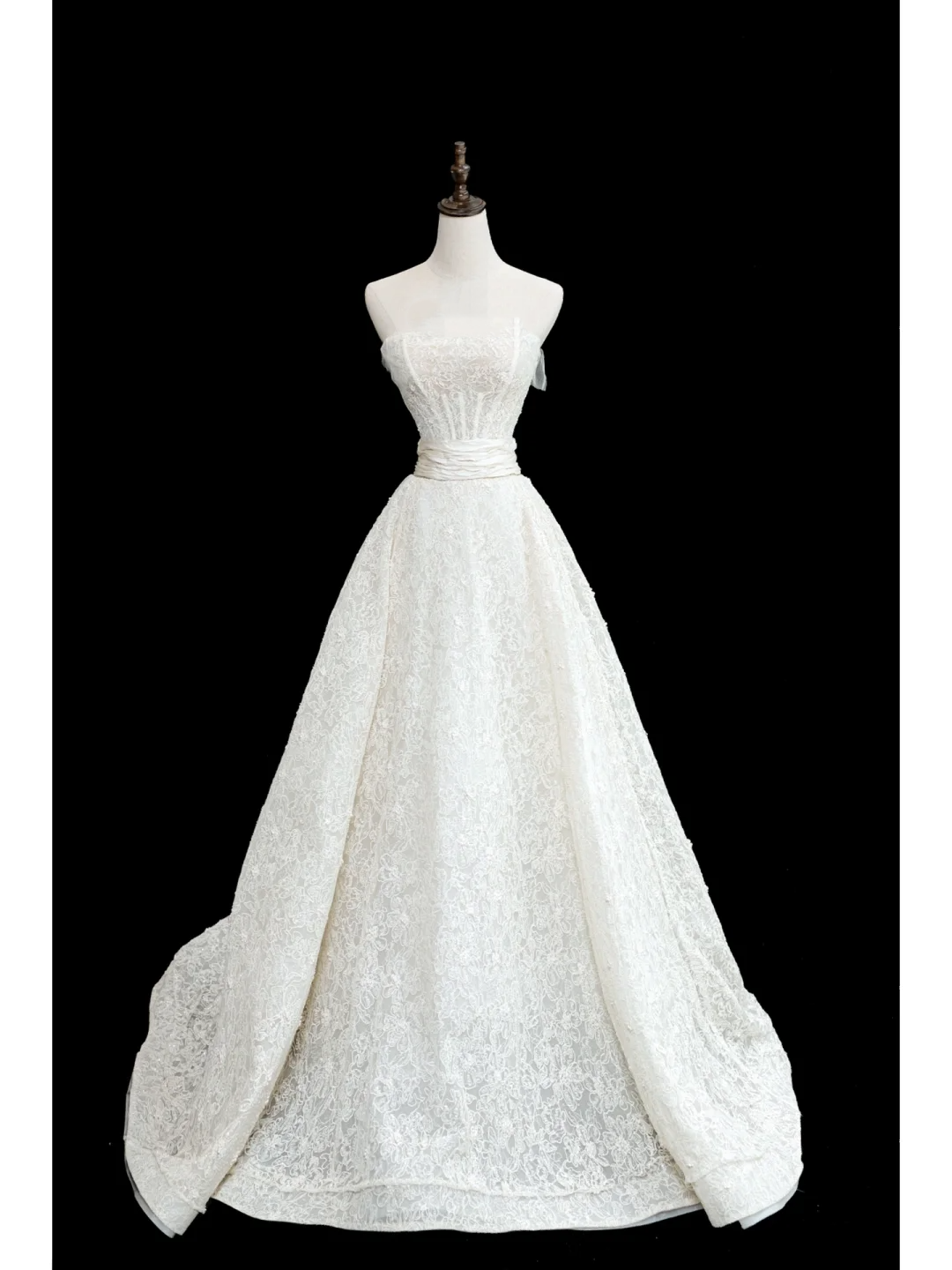 Timeless Bridal Gown Ball Gown Strapless Lace Long White Wedding Dresses Elegant Bridal Gowns DH872