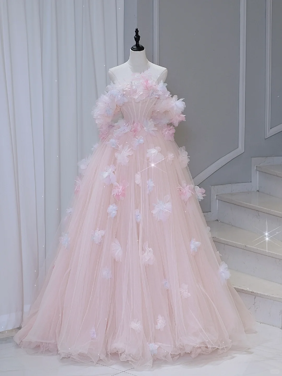 Pretty Ball Gown Off The Shoulder Pink Tulle Long Quinceanera Dress Formal Gowns Vestido De 15 Anos Sweet 16 Dress DH884