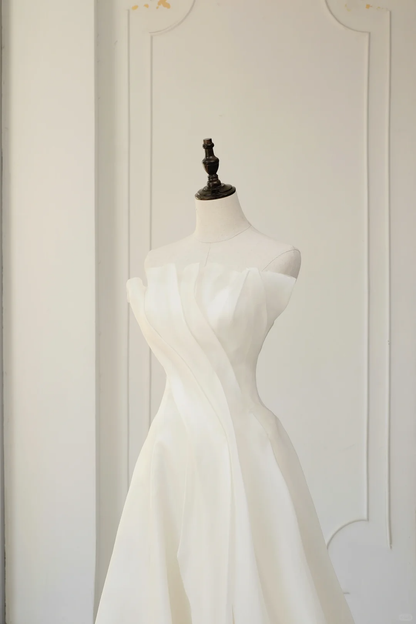 Timeless Bridal Gown Ball Gown Strapless Organza Sleeveless Long White Wedding Dresses Elegant Bridal Gowns DH892