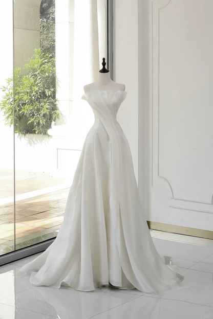 Timeless Bridal Gown Ball Gown Strapless Organza Sleeveless Long White Wedding Dresses Elegant Bridal Gowns DH892