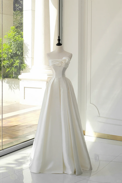 Timeless Bridal Gown A line Strapless Satin White Wedding Dresses Elegant Bridal Gowns DH895