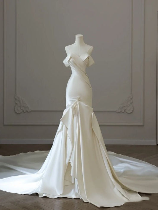 Unique Bridal Gown Mermaid Off The Shoulder Satin Short Sleeves Pleated Wedding Dresses Modest Bridal Gowns DH932