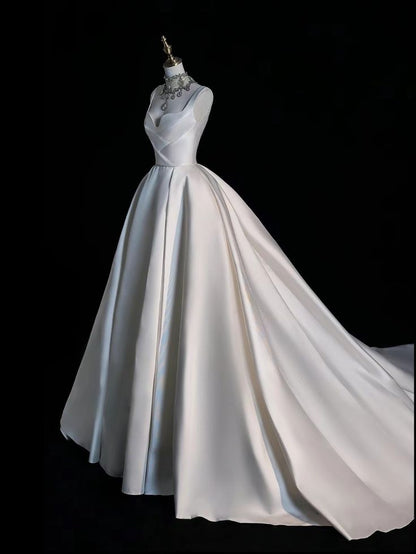 Princess Bridal Dress Ball Gown Sweetheart Sleeveless Satin White Wedding Dresses Pretty Bridal Gowns DH939