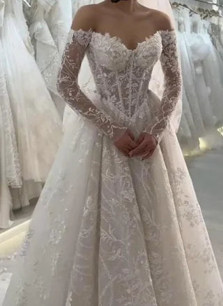 Timeless Bridal Gown Ball Gown Off The Shoulder White Lace Appliques Long Sleeves Wedding Dresses Elegant Bridal Gowns DH952