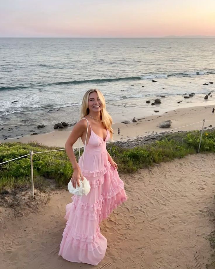 Elegant A Line Spaghetti Straps Pink Chiffon Long Prom Dresses Party Dress Summer 20th Birthday Outfits 18th Birthday Dresses DH990