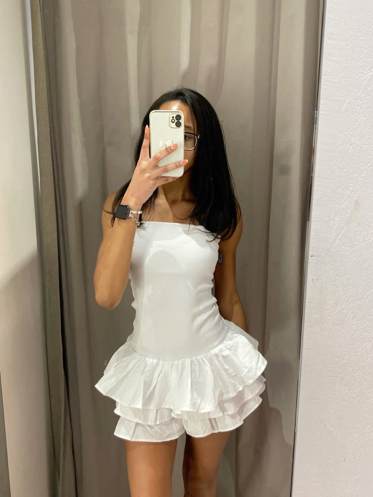 Pretty A line Strapless Satin White Summer Short Birthday Dress Hoco Dress Birthday Outfit 19th Birthday Mini Cocktail Dresses DP1245