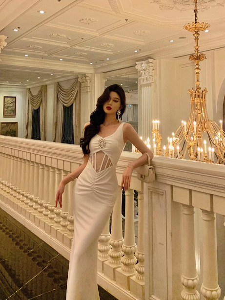 Elegant Mermaid White Sleeveless 21st Birthday Dress Party Gown Birthday Outfits Birthday Dress Ideas For Women DP1285