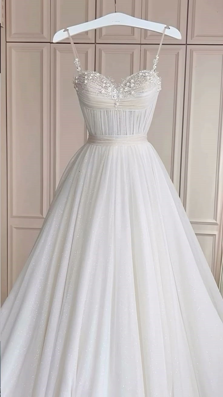 Classic Bridal Gown A Line Spaghetti Straps Tulle White Wedding Dresses Minimalist Bridal Gowns DP1317
