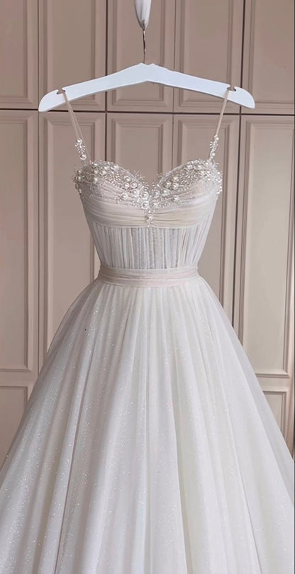 Classic Bridal Gown A Line Spaghetti Straps Tulle White Wedding Dresses Minimalist Bridal Gowns DP1317