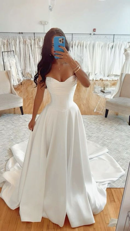 Classic Bridal Gown A Line Sweetheart Satin White Wedding Dresses Minimalist Bridal Gowns DP1319