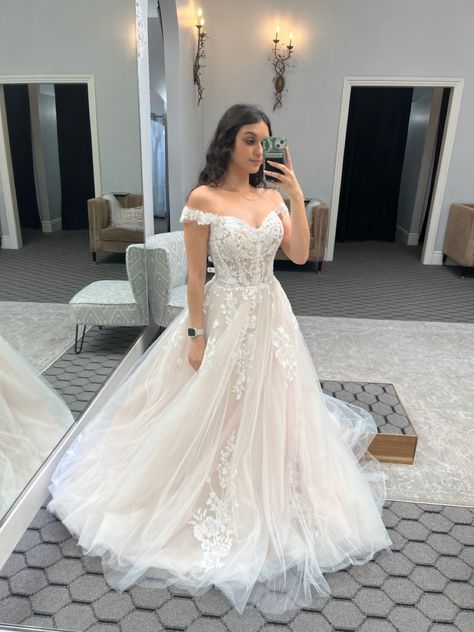 Ethereal Wedding Dress Ball Gown Off The Shoulder Lace White Wedding Dresses Bridal Gowns DP1338