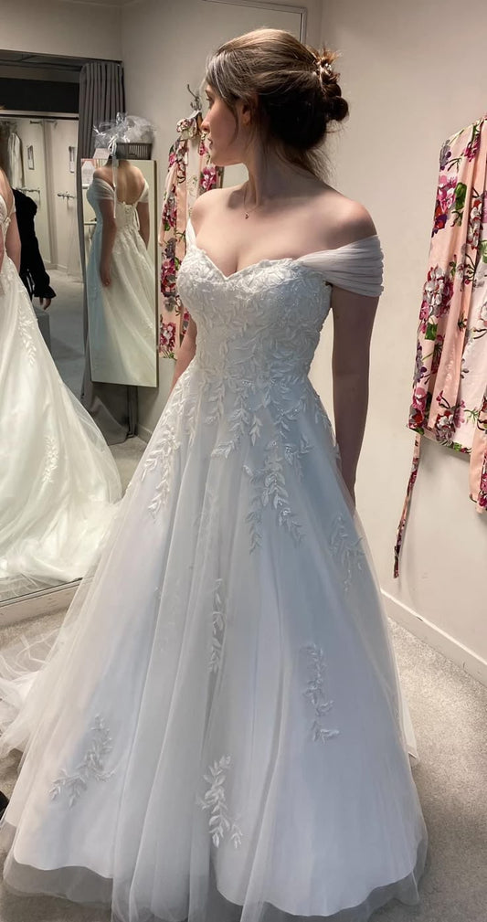 Ethereal Wedding Dress Ball Gown Off The Shoulder Lace White Wedding Dresses Bridal Gowns DP1343