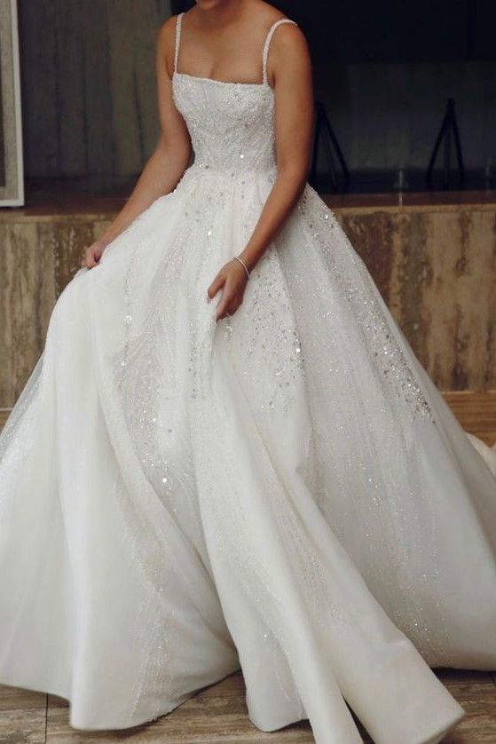 Classic Bridal Gown Ball Gown Spaghetti Straps Sequin White Wedding Dresses Minimalist Bridal Gowns DP1349