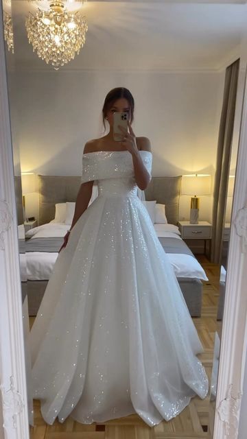Simple Wedding Dress Ball Gown Off The Shoulder White Sequin Wedding Dresses Bridal Gowns DP1357