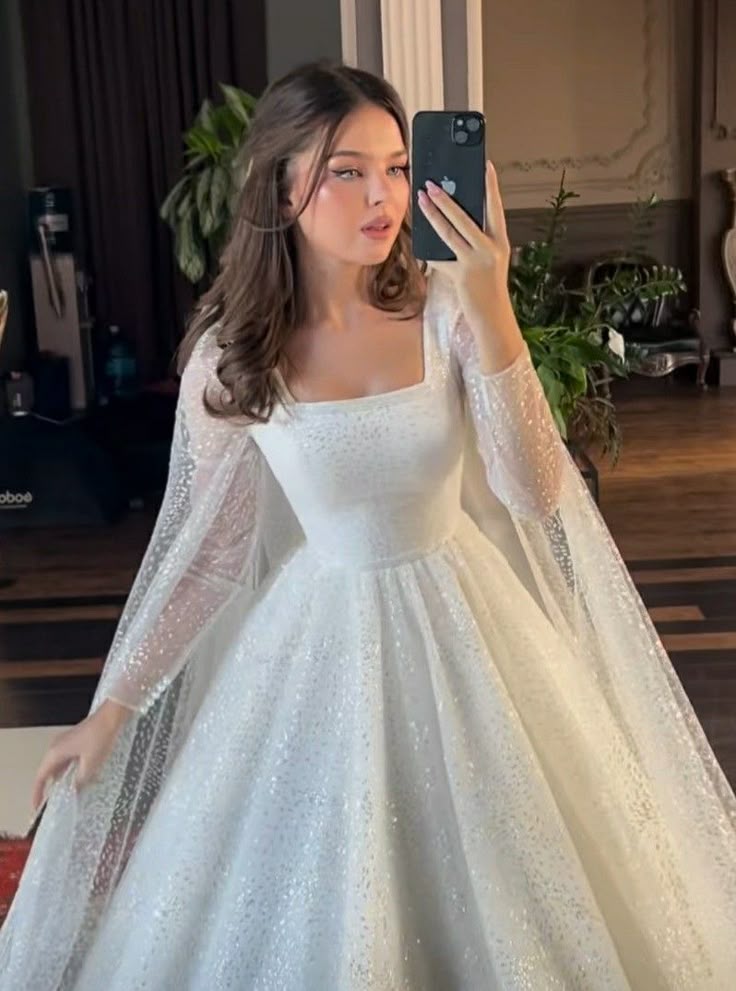 Ethereal Wedding Dress Ball Gown Square Neck Long Sleeves Sequin White Wedding Dresses Bridal Gowns DP1367