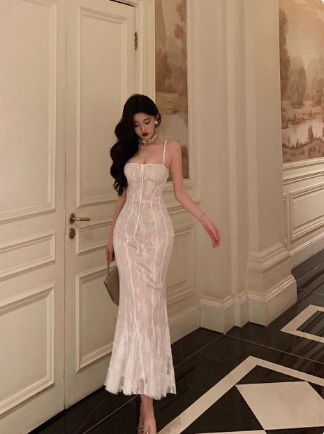 Elegant Mermaid Spaghetti Straps White Sleeveless 21st Birthday Dress Party Gown Birthday Outfits Birthday Dress Ideas For Women DP1393