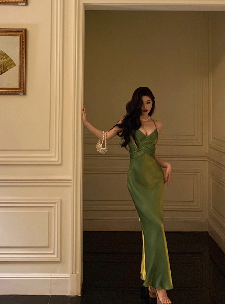 Elegant Sheath Spaghetti Straps Green Sleeveless Burgundy 23rd Birthday Dress Party Gown Birthday Outfits Birthday Dress Ideas For Women DP1413