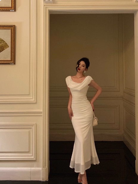 Elegant Sheath Spaghetti Straps White Sleeveless 23rd Birthday Dress Party Gown Birthday Outfits Birthday Dress Ideas For Women DP1414