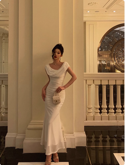 Elegant Sheath Spaghetti Straps White Sleeveless 23rd Birthday Dress Party Gown Birthday Outfits Birthday Dress Ideas For Women DP1414