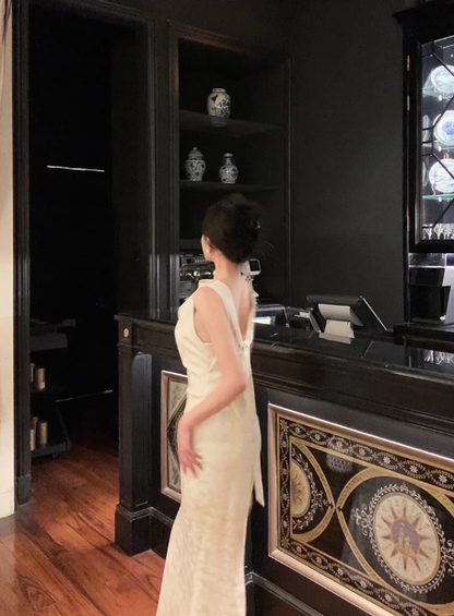 Elegant Sheath White Floral Satin Sleeveless 23rd Birthday Dress Party Gown Birthday Outfits Birthday Dress Ideas For Women DP1416