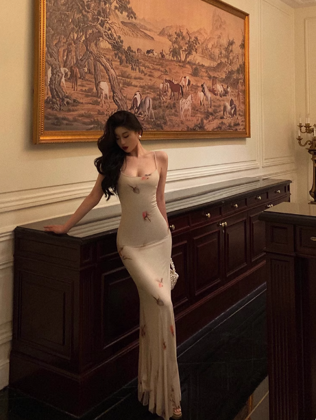 Elegant Sheath Spaghetti Straps Floral White 21st Birthday Dress Party Gown Birthday Outfits Birthday Dress Ideas For Women DP1422