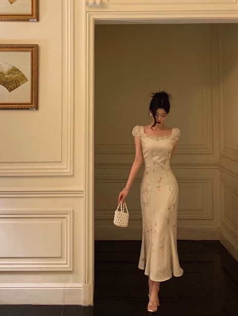 Elegant Mermaid Square White Floral Sleeveless 23rd Birthday Dress Party Gown Birthday Outfits Birthday Dress Ideas For Women DP1430