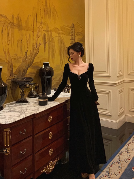 Modest A line Long Sleeves Black Velvet 21st Birthday Dress Party Gown Birthday Outfits Birthday Dress Ideas For Women DP1468