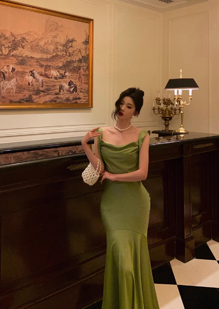 Sexy Mermaid Square Green Satin 21st Birthday Dress Party Gown Birthday Outfits Birthday Dress Ideas For Women DP1490