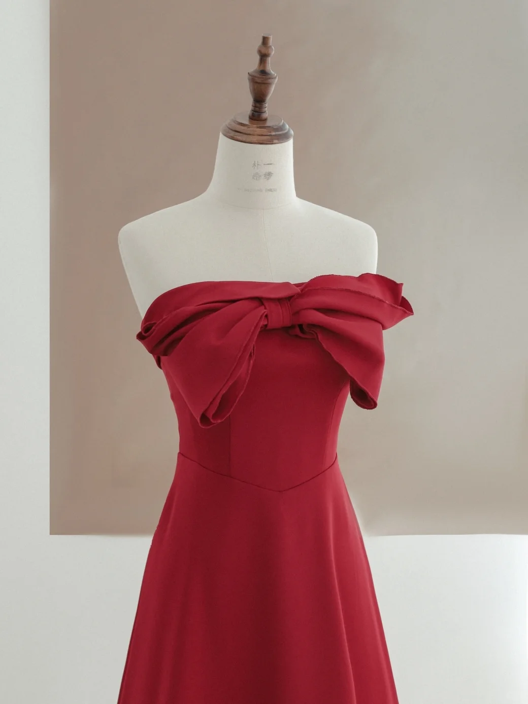 Elegant Glamour A Line Strapless Satin Burgundy 21st Birthday Dress Party Gown Birthday Outfits Birthday Dress Ideas For Women DP1498