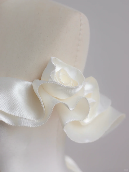 Timeless Bridal Gown Ball Gown Strapless Ivory Satin Wedding Dresses Bridal Gowns DP1511