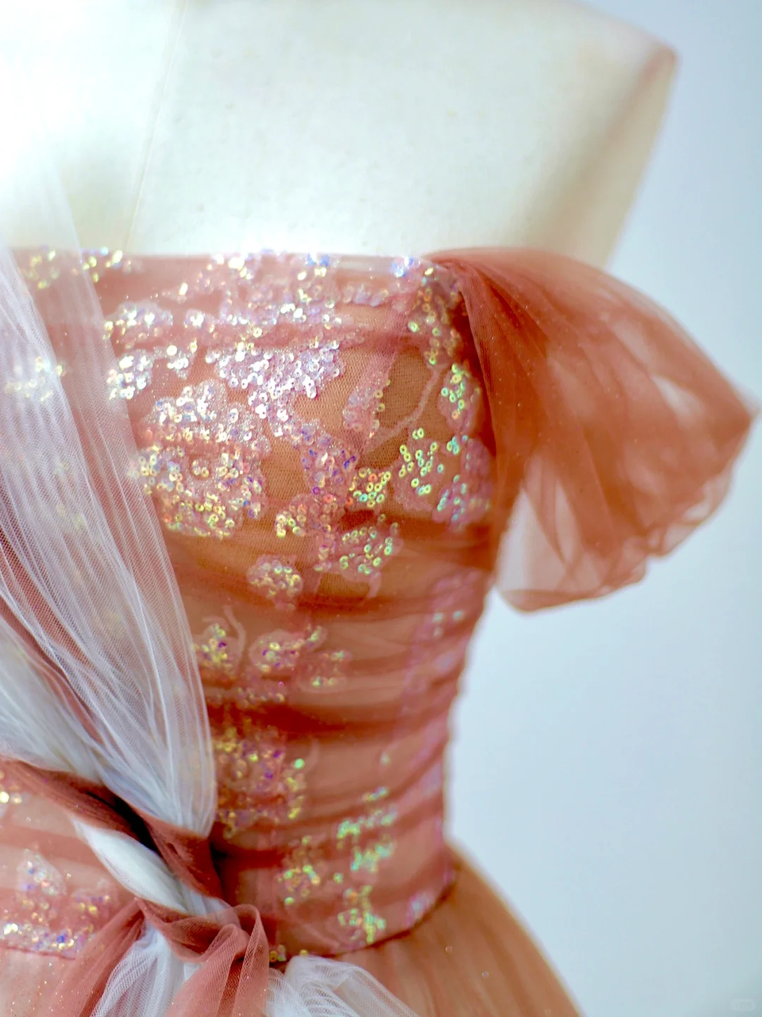 Elegant Glamour Ball Gown Off The Shoulder Pink Tulle Prom Dress Party Dress Long Evening Dresses DP1515