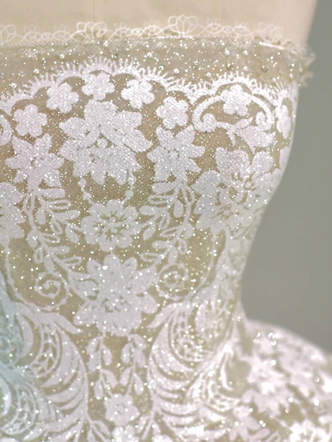 Ethereal Wedding Dress Ball Gown Strapless Tulle Lace White Wedding Dresses Corset Bridal Gowns DP1516