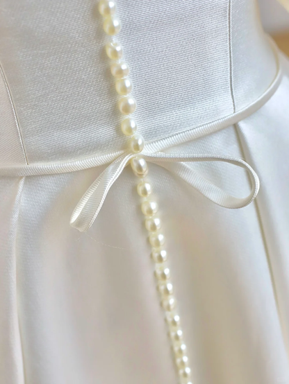 Simple Bridal Gown Ball Gown Short Sleeves Satin White Wedding Dresses Minimalist Bridal Gowns DP1523