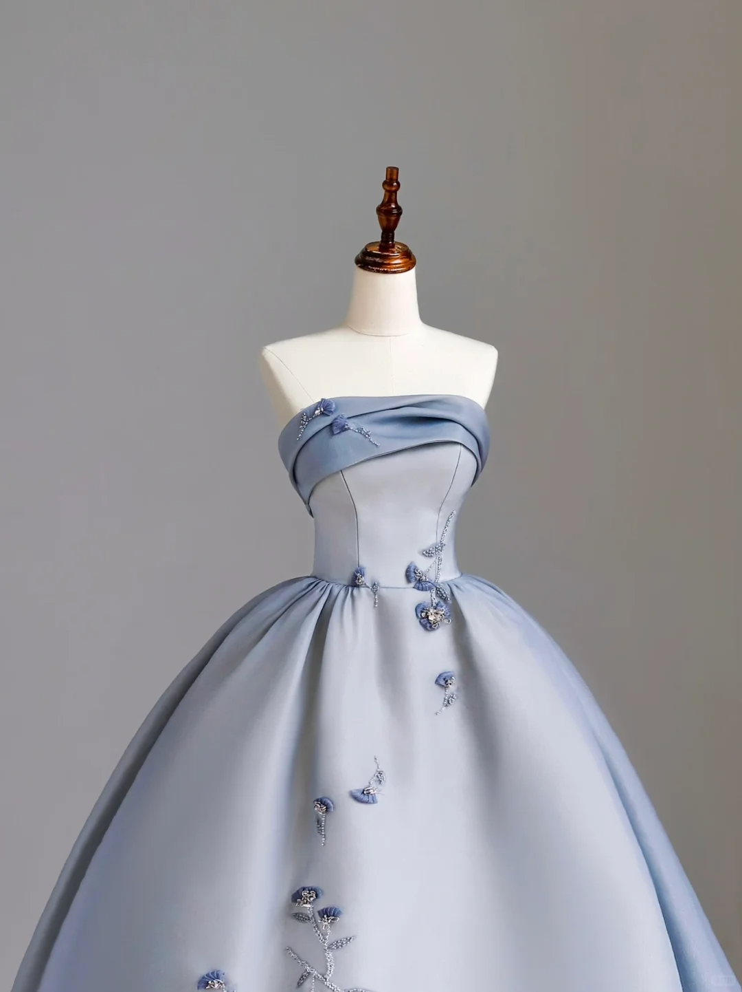 Elegant Glamour Ball Gown Strapless Blue 21st Birthday Dresses Party Gown Birthday Outfits Birthday Dress For Women DP1528