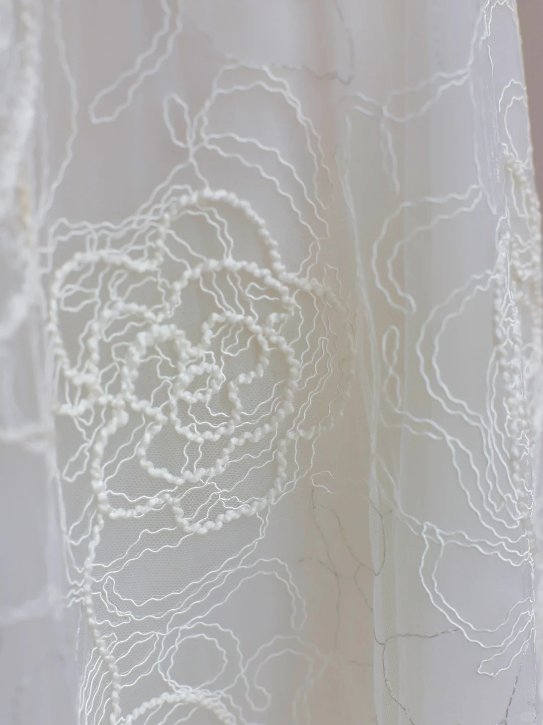 Simple Bridal Gown Ball Gown Short Sleeves Lace White Wedding Dresses Minimalist Bridal Gowns DP1532