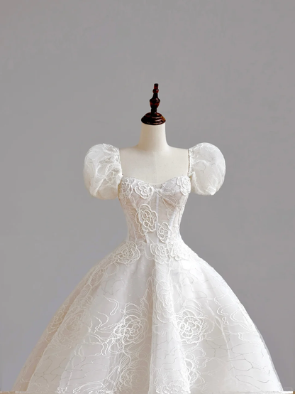 Simple Bridal Gown Ball Gown Short Sleeves Lace White Wedding Dresses Minimalist Bridal Gowns DP1532