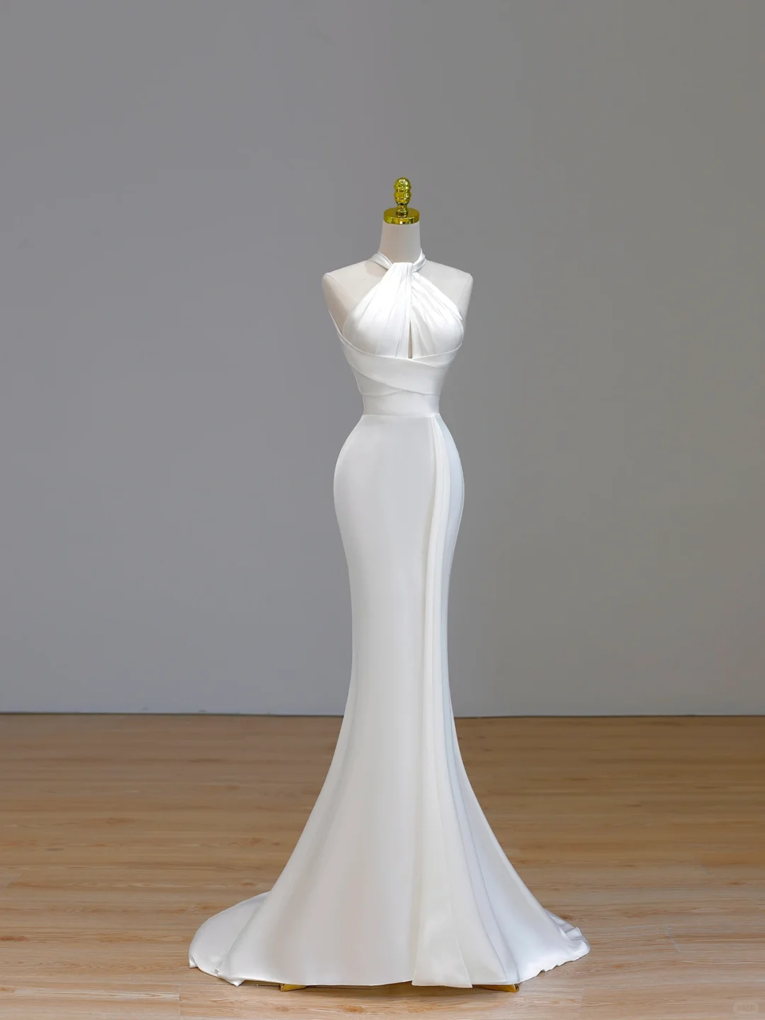 Ethereal Wedding Dress Mermaid Halter Satin White Wedding Dresses Corset Bridal Gowns DP1540