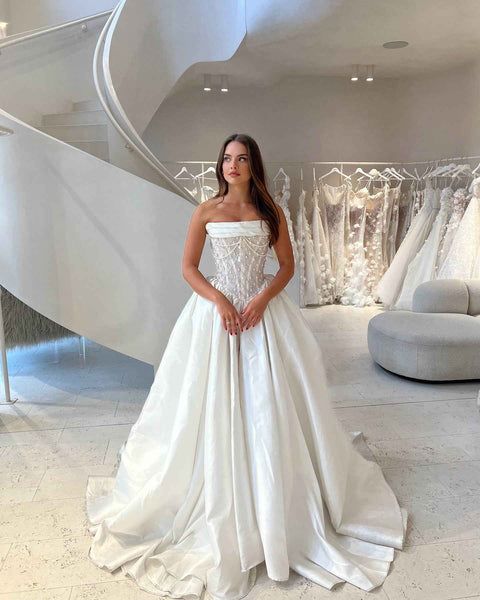 Classic Bridal Dress Ball Gown Strapless Satin White Wedding Dresses Minimalist Bridal Gowns DP1601
