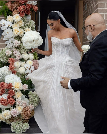 Elegant Bridal Gown Ball Gown Sweetheart White Wedding Dresses Minimalist Bridal Gowns DP1592