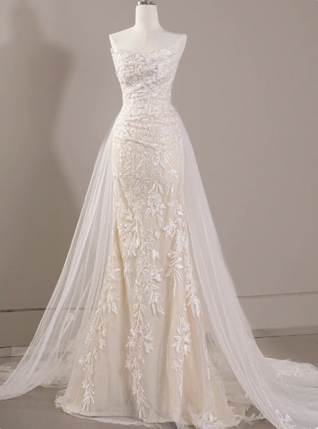 Classic Bridal Gown Sheath Strapless Long Sleeves Lace White Wedding Dresses Minimalist Bridal Gowns DP1648