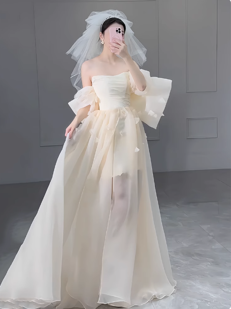 Romantic Bridal Gown Ball Gown Off The Shoulder Wedding Dresses Minimalist Bridal Gowns DP1649