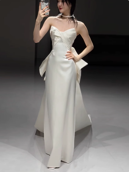 Classic Bridal Gown Mermaid Sweetheart Satin White Wedding Dresses Minimalist Bridal Gowns DP1651